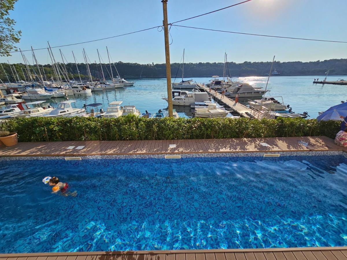 Villa Gaj Omišalj Екстериор снимка